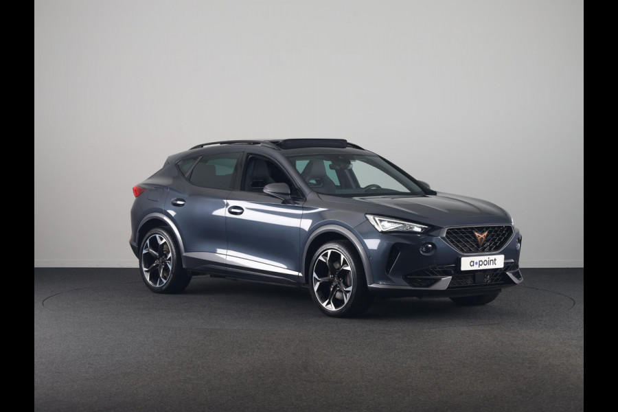 CUPRA Formentor 1.4 e-Hybrid VZ Performance 245 pk Automaat | Navigatie | Panoramadak | Parkeersensoren (Park assist) | Achteruitrijcamera | Elektr. bestuurdersstoel met geheugen | Autom. airco (3 zones) |