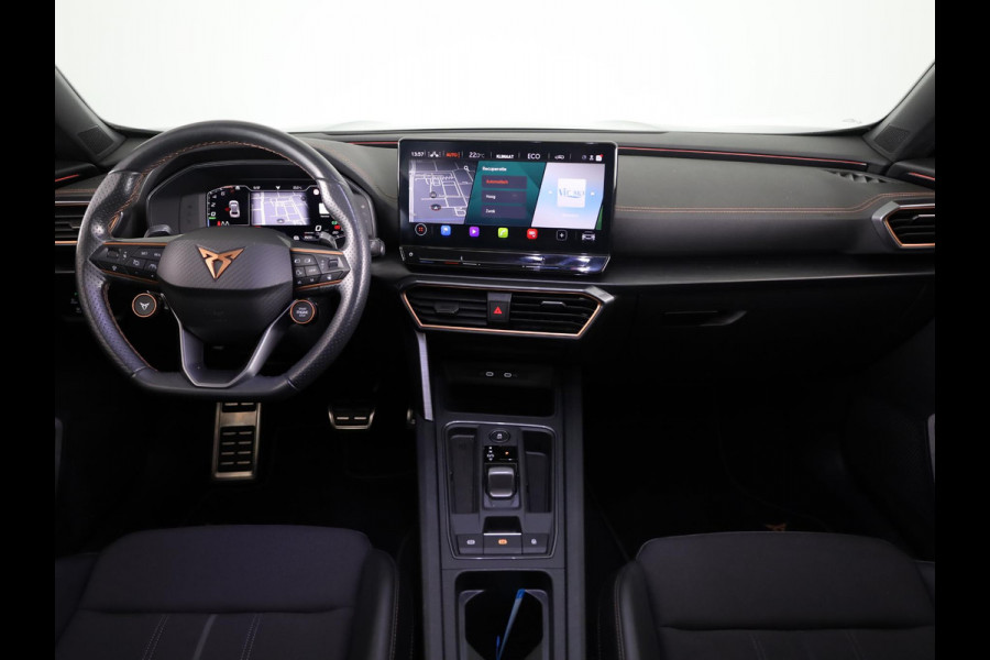 CUPRA Formentor 1.4 e-Hybrid VZ Performance 245 pk Automaat | Navigatie | Panoramadak | Parkeersensoren (Park assist) | Achteruitrijcamera | Elektr. bestuurdersstoel met geheugen | Autom. airco (3 zones) |
