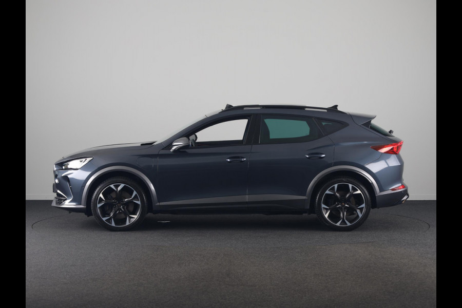 CUPRA Formentor 1.4 e-Hybrid VZ Performance 245 pk Automaat | Navigatie | Panoramadak | Parkeersensoren (Park assist) | Achteruitrijcamera | Elektr. bestuurdersstoel met geheugen | Autom. airco (3 zones) |