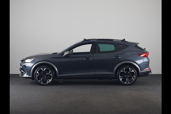 CUPRA Formentor 1.4 e-Hybrid VZ Performance 245 pk Automaat | Navigatie | Panoramadak | Parkeersensoren (Park assist) | Achteruitrijcamera | Elektr. bestuurdersstoel met geheugen | Autom. airco (3 zones) |