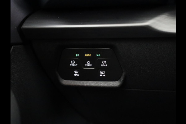 CUPRA Formentor 1.4 e-Hybrid VZ Performance 245 pk Automaat | Navigatie | Panoramadak | Parkeersensoren (Park assist) | Achteruitrijcamera | Elektr. bestuurdersstoel met geheugen | Autom. airco (3 zones) |