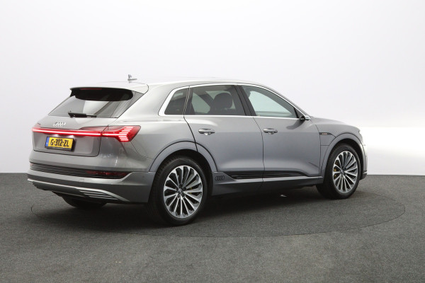 Audi e-tron e-tron 55 Quattro Advanced 95 kWh 408 PK, SOH 90 %, Panoramadak, Leder, S-Line Int, B&O Sound, 360 Camera