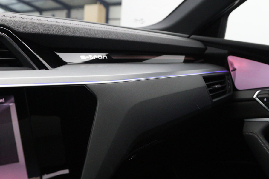 Audi e-tron e-tron 55 Quattro Advanced 95 kWh 408 PK, SOH 90 %, Panoramadak, Leder, S-Line Int, B&O Sound, 360 Camera