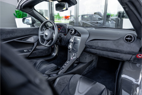 McLaren 720S Spider - N-Largo 1 of 15 4.0 V8 - Lift | B&W | Carbon | Alcantara