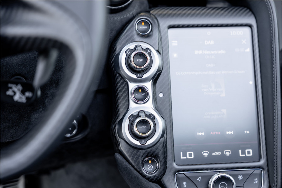 McLaren 720S Spider - N-Largo 1 of 15 4.0 V8 - Lift | B&W | Carbon | Alcantara