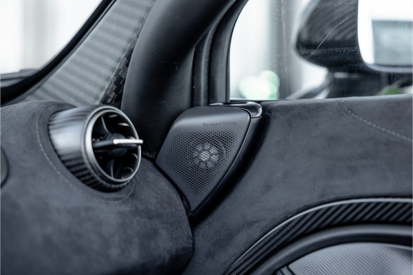 McLaren 720S Spider - N-Largo 1 of 15 4.0 V8 - Lift | B&W | Carbon | Alcantara