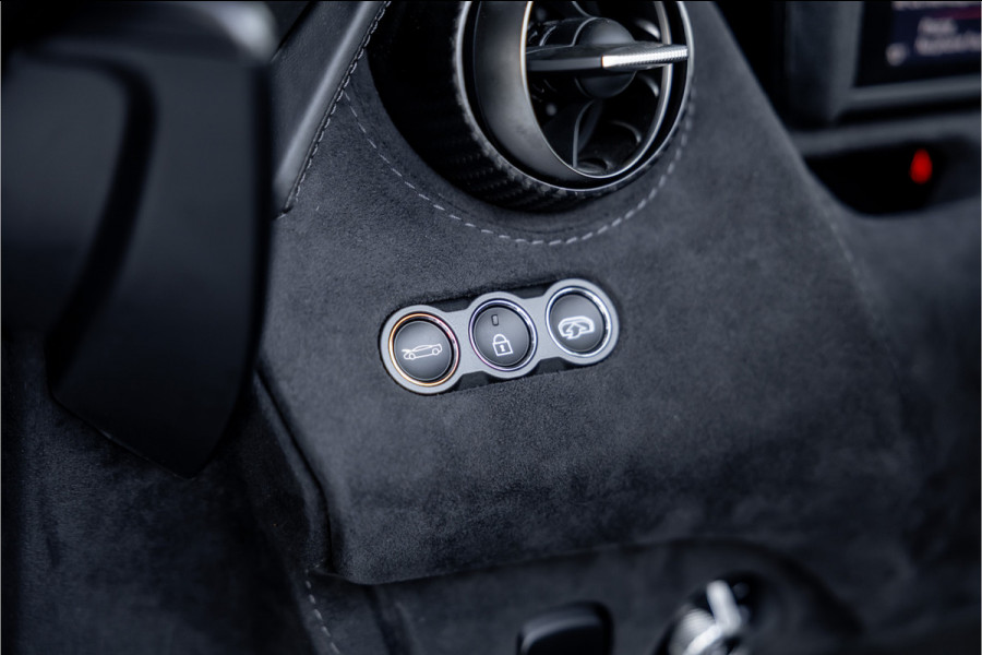 McLaren 720S Spider - N-Largo 1 of 15 4.0 V8 - Lift | B&W | Carbon | Alcantara