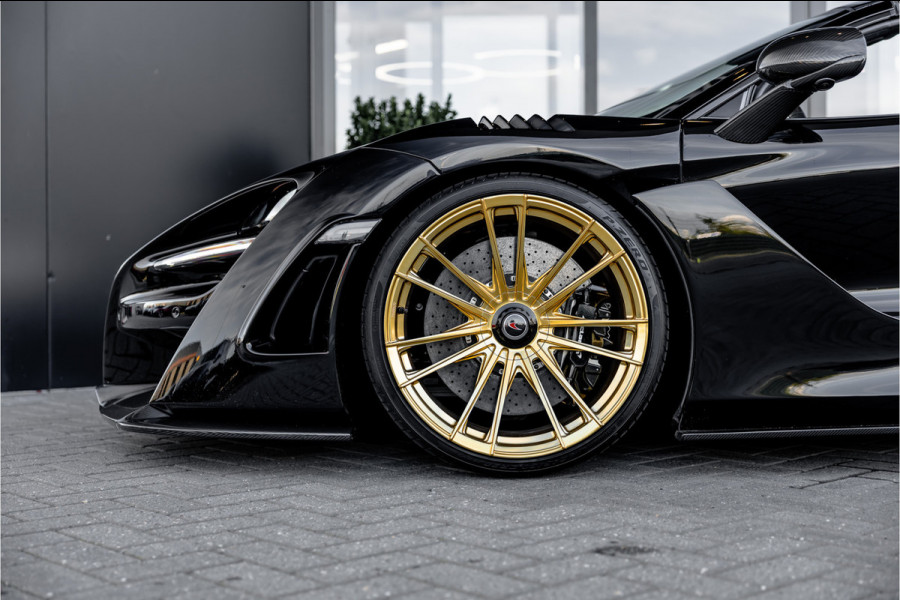 McLaren 720S Spider - N-Largo 1 of 15 4.0 V8 - Lift | B&W | Carbon | Alcantara