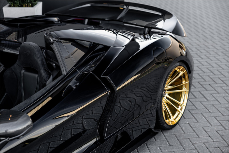 McLaren 720S Spider - N-Largo 1 of 15 4.0 V8 - Lift | B&W | Carbon | Alcantara