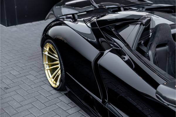 McLaren 720S Spider - N-Largo 1 of 15 4.0 V8 - Lift | B&W | Carbon | Alcantara
