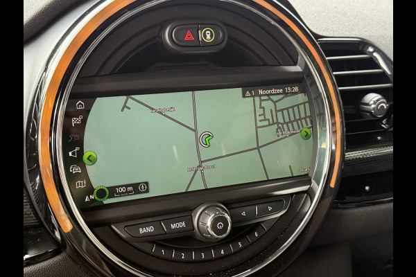 MINI Clubman 1.5 Cooper Chili | PANORAMA | HARMAN KARDON | LED KOPLAMPEN | CLIMATE CONTROL | SPORTSTOELEN | STOELVERWARMING |