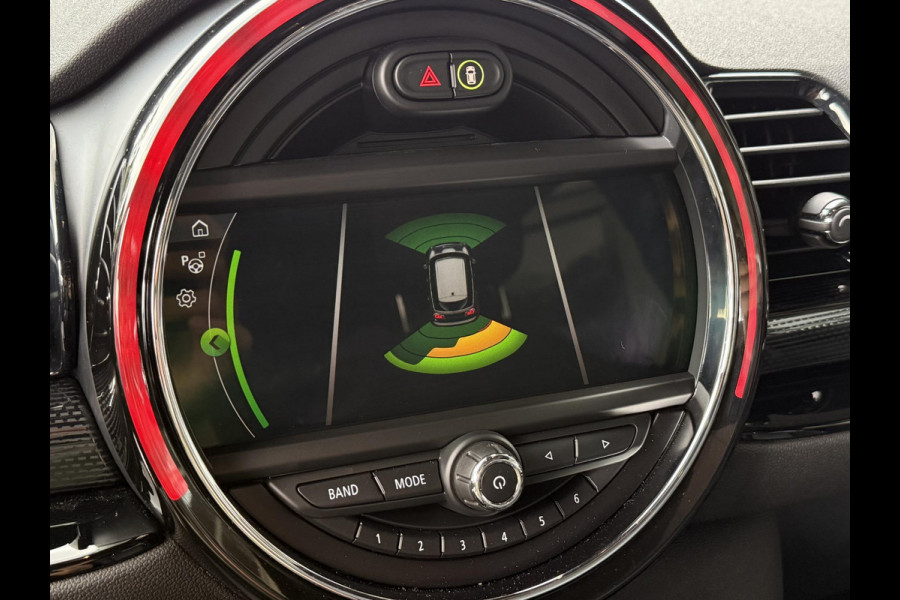 MINI Clubman 1.5 Cooper Chili | PANORAMA | HARMAN KARDON | LED KOPLAMPEN | CLIMATE CONTROL | SPORTSTOELEN | STOELVERWARMING |