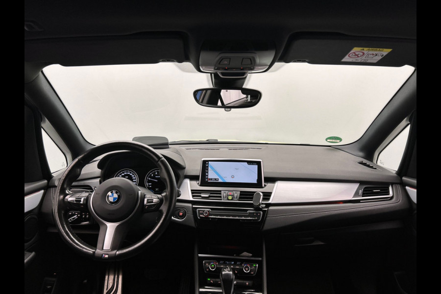 BMW 2 Serie Active Tourer 225xe iPerformance M-Sport | Leder | Stoelverwarming | Camera | PDC | Cruise/Control | Climate/Control |