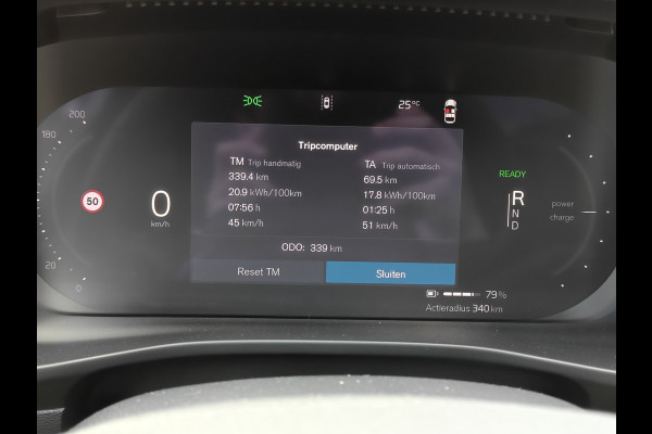 Volvo EX40 252PK Extended Range Plus Black Ed. 82 kWh | BLIS | ACC | PDC V+A | Pano | Verwarm. Stoelen/Stuur | Warmtepomp |