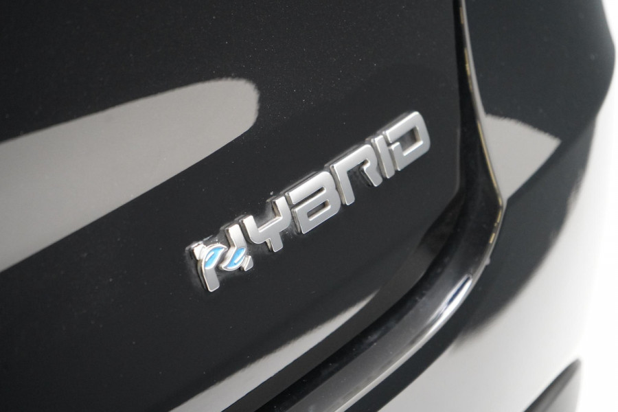 Fiat 600 1.2 Hybrid Urban | Achteruitrijcamera | Carplay | Climate control | Cruise control | Parkeersensoren