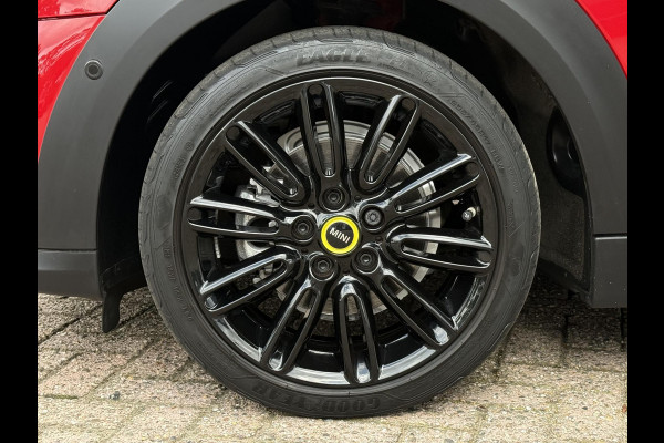 MINI Electric MINI Yours 33 kWh | PANORAMA | ADAPT. CRUISE CONTROL | HARMAN KARDON | CAMERA | LEDER | SPORTSTOELEN |