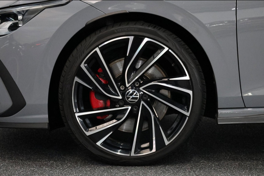 Volkswagen Golf 2.0 TSI GTI 245+PK LED+IQ/PANO/HALF ALCANTARA+S.VERWARMING/19"/CAM/LINE/ACC/ECC/12 MND GARANTIE!