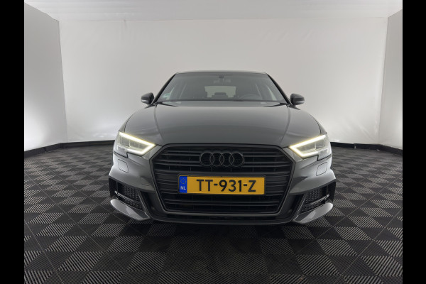 Audi A3 Sportback 1.5 TFSI CoD Sport S-Line Edition Black-Optic Package Aut. *LEATHER-FABRIC | FULL-LED | SPORTSEATS | NAVI-FULLMAP | PRIVACY-GLASS | ECC | PDC | CRUISE | 18''ALU*