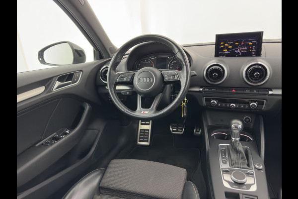 Audi A3 Sportback 1.5 TFSI CoD Sport S-Line Edition Black-Optic Package Aut. *LEATHER-FABRIC | FULL-LED | SPORTSEATS | NAVI-FULLMAP | PRIVACY-GLASS | ECC | PDC | CRUISE | 18''ALU*
