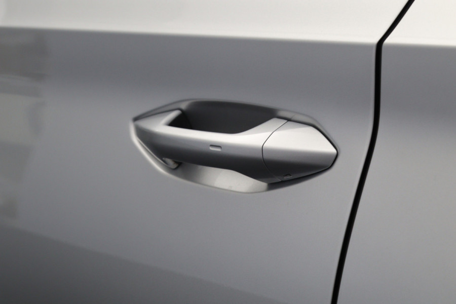Škoda ENYAQ iV 60 180 PK Sportline, SOH 89 %, Panoramadak, Carplay, Camera, Keyless