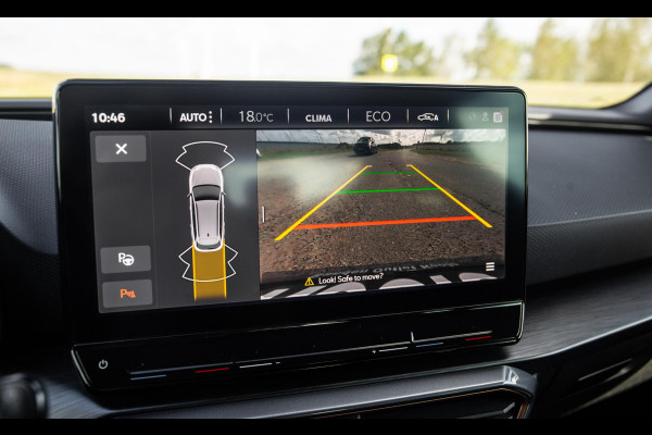 CUPRA Leon 1.4i Plug-In Hybrid SPORTSTOURER / CARPLAY / CAMERA / KUIP STOELEN / PERFECT ONDERHOUDEN