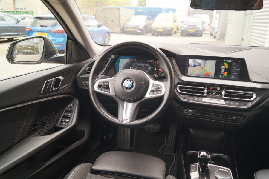 BMW 2 Serie Gran Coupé 218i Business Edition Sport -PANO-ECC-PDC-CAM-
