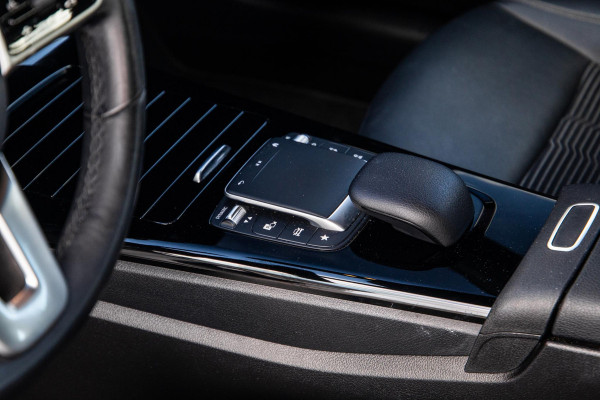 Mercedes-Benz CLA-Klasse Shooting Brake 250e Business Line (PHEV) CARPLAY / STOELVERWARMING / AMBIENT LIGHTING / CAMERA