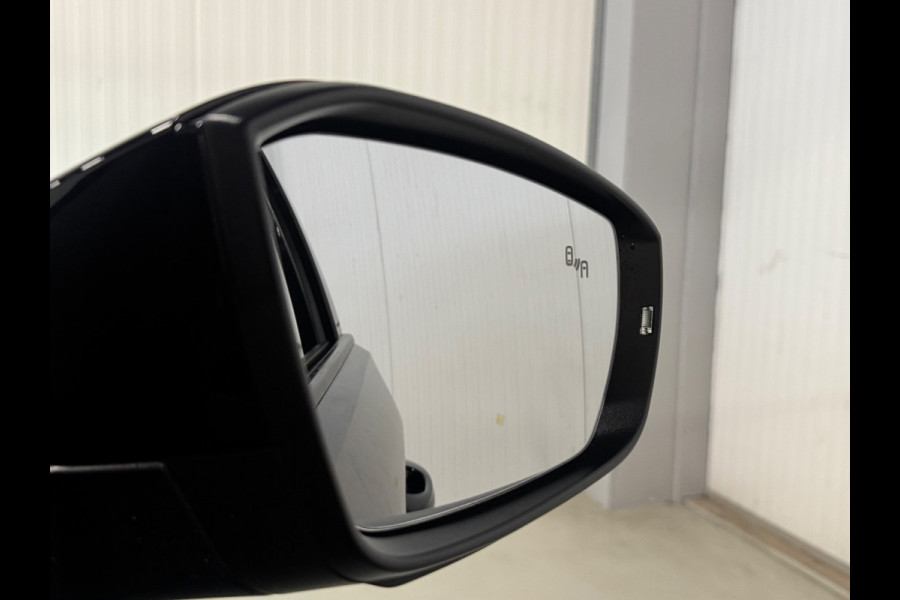 Volkswagen T-Roc 1.5 TSI Sport Business R | VIRTUAL DASH | CAMERA | CARPLAY