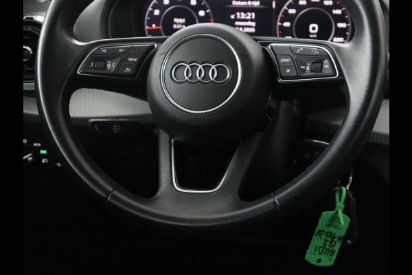 Audi Q2 35 TFSI Advanced edition | Virtual dashboard | Cruise control | Navigatie | Climate control | Carplay | DAB | Lichtmetaal 17'' |