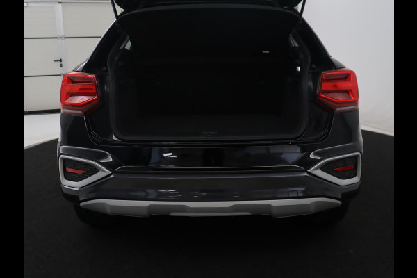 Audi Q2 35 TFSI Advanced edition | Virtual dashboard | Cruise control | Navigatie | Climate control | Carplay | DAB | Lichtmetaal 17'' |