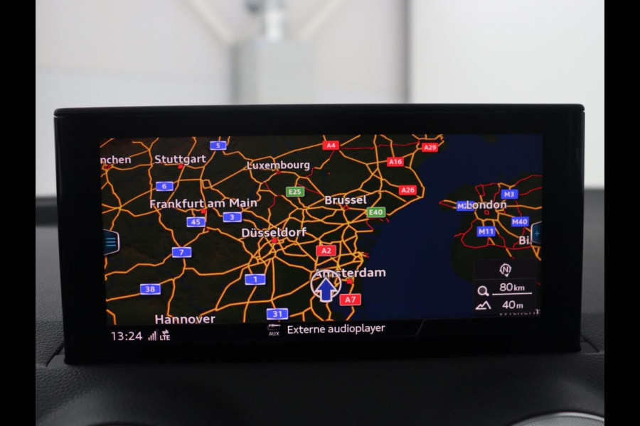 Audi Q2 35 TFSI Advanced edition | Virtual dashboard | Cruise control | Navigatie | Climate control | Carplay | DAB | Lichtmetaal 17'' |
