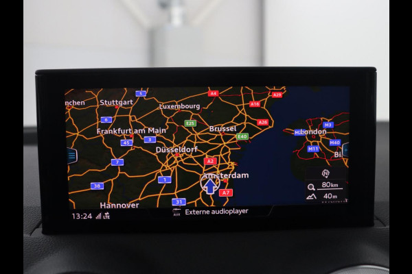 Audi Q2 35 TFSI Advanced edition | Virtual dashboard | Cruise control | Navigatie | Climate control | Carplay | DAB | Lichtmetaal 17'' |