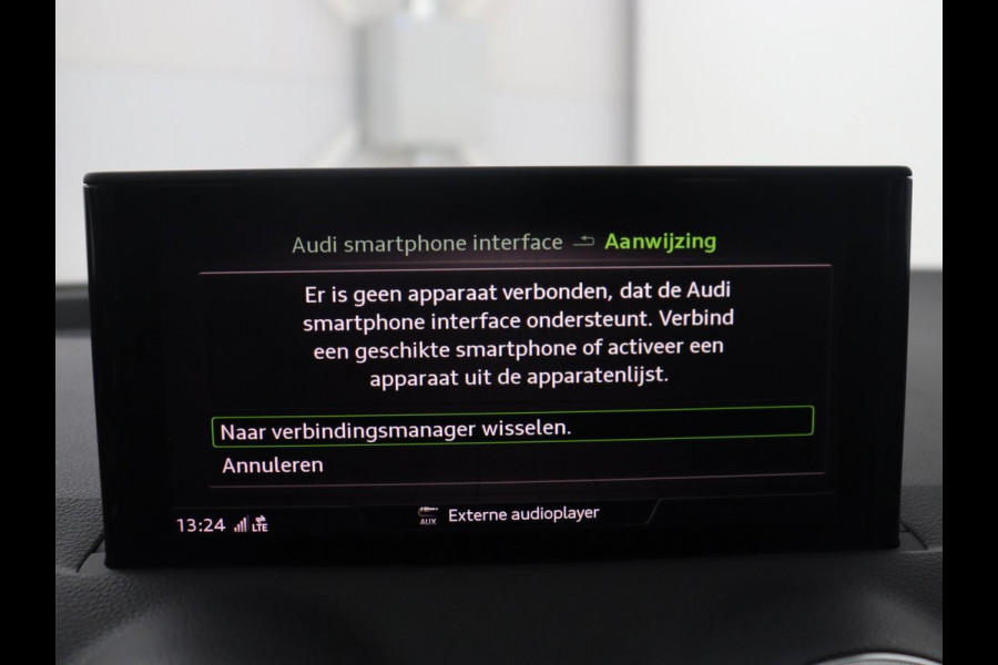 Audi Q2 35 TFSI Advanced edition | Virtual dashboard | Cruise control | Navigatie | Climate control | Carplay | DAB | Lichtmetaal 17'' |