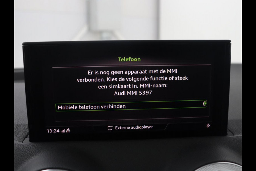 Audi Q2 35 TFSI Advanced edition | Virtual dashboard | Cruise control | Navigatie | Climate control | Carplay | DAB | Lichtmetaal 17'' |