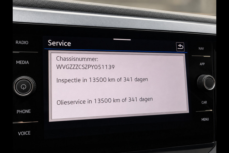 Volkswagen Taigo 1.5 TSI R-Line Business Carplay_Front assit_Led_zeer nette auto