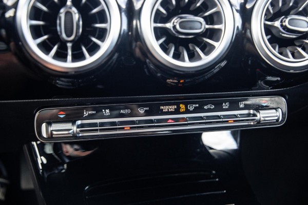 Mercedes-Benz CLA-Klasse Shooting Brake 250e Business Solution (PHEV) CARPLAY / CRUISE CONTROLE / AMBIENT LIGHTING / CAMERA