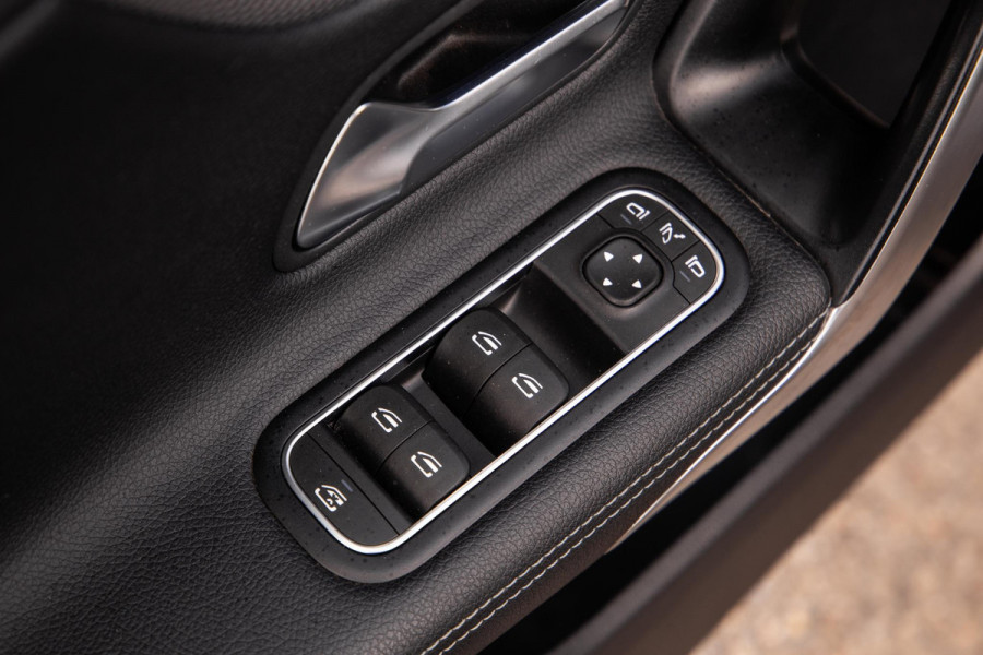 Mercedes-Benz CLA-Klasse Shooting Brake 250e Business Solution (PHEV) CARPLAY / CRUISE CONTROLE / AMBIENT LIGHTING / CAMERA