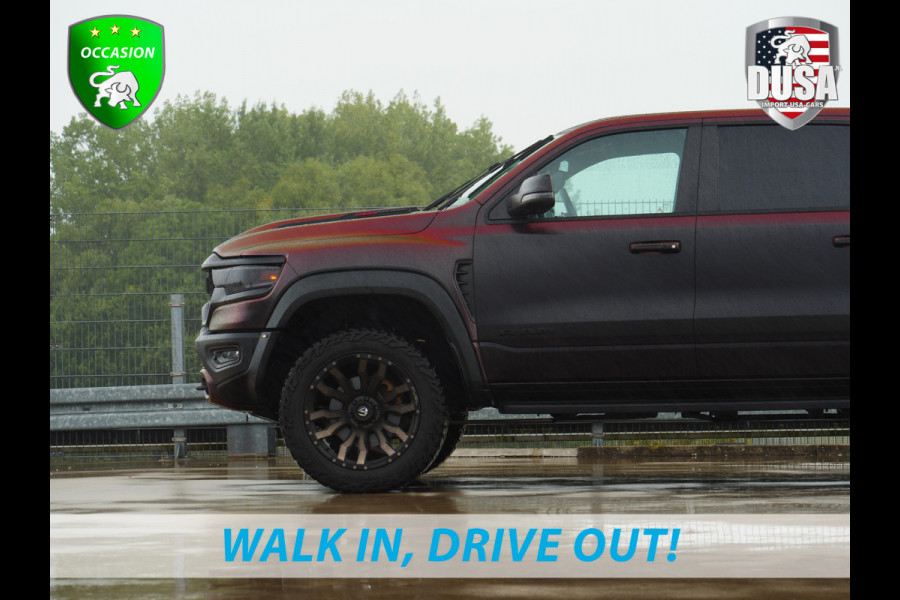 Dodge Ram 1500 | TRX | 6.2 V8 | 4x4 | Crew Cab | 22'' Fuel Wheels | Wrap Satin Solar Dawn | RAMbar | Flipcover | Nieuw binnen!