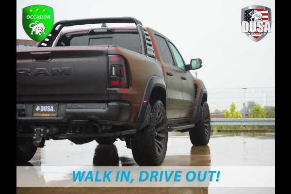 Dodge Ram 1500 | TRX | 6.2 V8 | 4x4 | Crew Cab | 22'' Fuel Wheels | Wrap Satin Solar Dawn | RAMbar | Flipcover | Nieuw binnen!