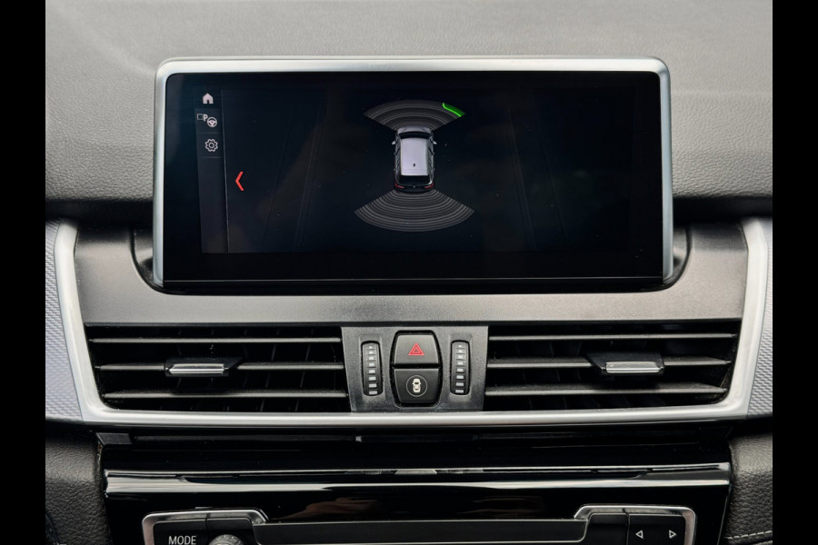 BMW 2 Serie Gran Tourer 218i 7 persoons | M-Sport | LED | Memory | Navi | Stoelverwarming | Elektr. achterklep