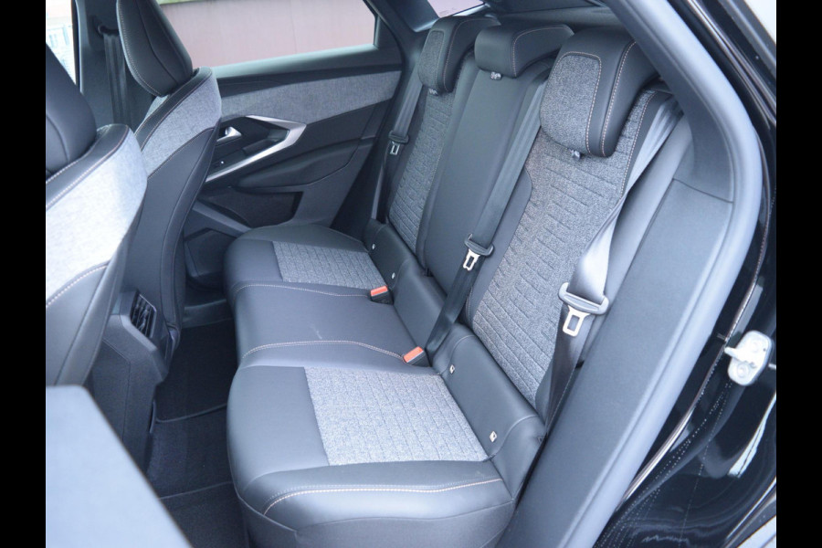 Peugeot 3008 1.6 plug-in Hybrid 195 Allure | 195PK | NAVI | PARKEERSENSOREN MET CAMERA | AFN TREKHAAK