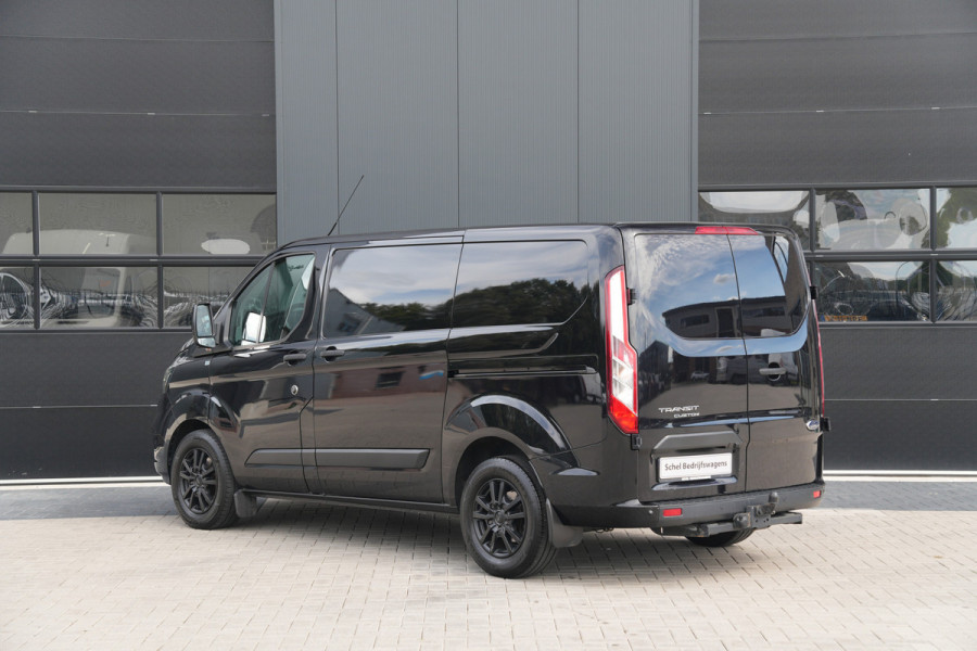 Ford Transit Custom 320 2.0 TDCI L1H1 Trend 170pk - 2x Schuif - Cruise - Camera - Stoelverwarming - Trekhaak - Carplay/Android - Rijklaar