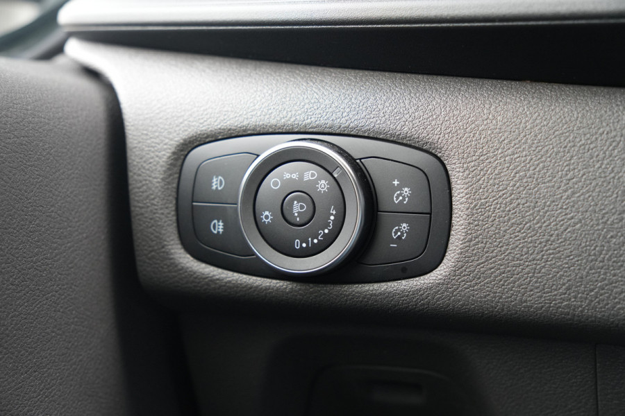 Ford Transit Custom 320 2.0 TDCI L1H1 Trend 170pk - 2x Schuif - Cruise - Camera - Stoelverwarming - Trekhaak - Carplay/Android - Rijklaar