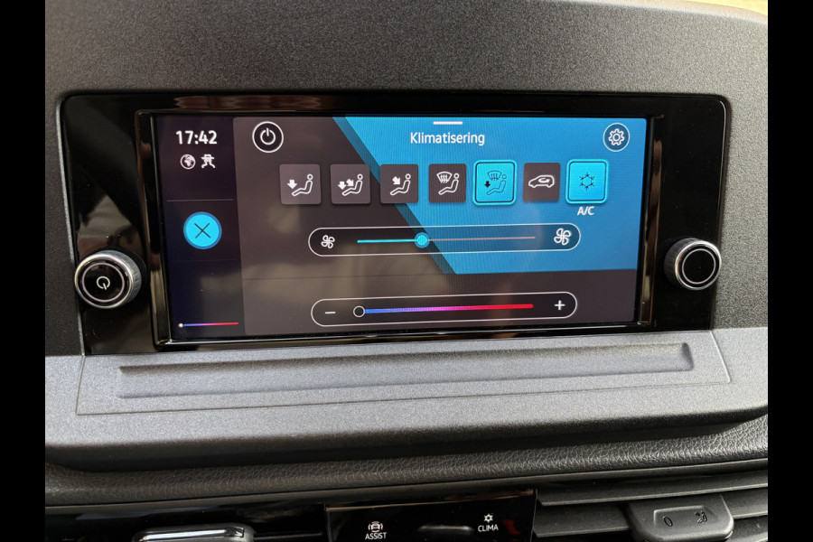 Volkswagen Caddy Cargo Maxi 2.0 TDI Comfort Airco - Apple carplay - Parkeersensor achter - Zijschuifdeur rechts - Tussenschot volledig - Zijwandbekleding laadruimte - Cruise control - Bluetooth - Start/stop systeem - Elektrische ramen - Stuur multifunctioneel - Regensensor