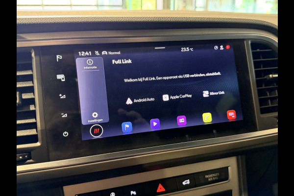 Seat Ateca 1.5 TSI Xperience Business Intense Panorama | 360 Camera | el. Trekhaak | Virtual | Stuur/Stoel verwarming