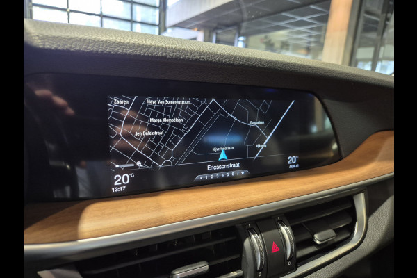 Alfa Romeo Stelvio 2.0 T AWD Veloce Pano | Harman-Kardon | Camera | Leder | Verw. stoelen-stuur | Trekhaak