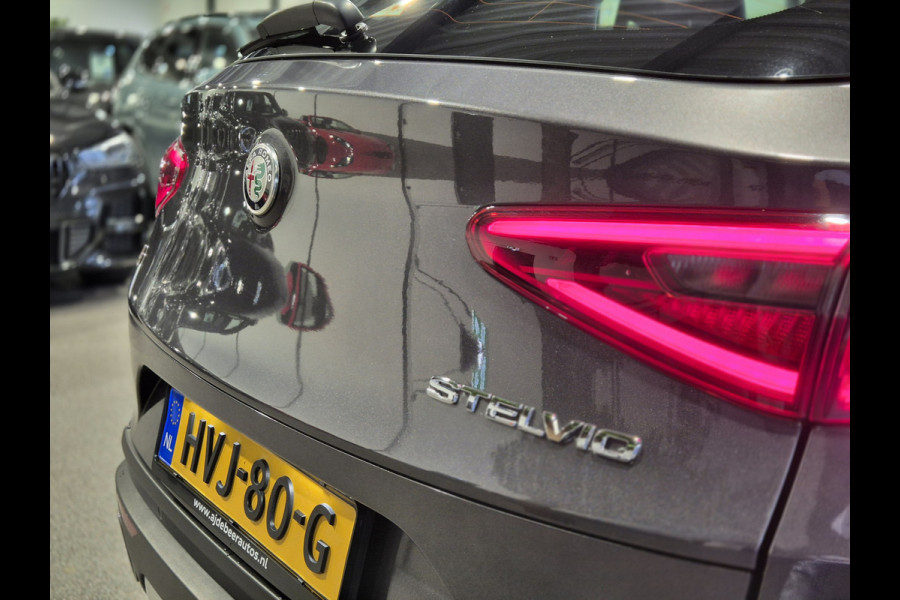 Alfa Romeo Stelvio 2.0 T AWD Veloce Pano | Harman-Kardon | Camera | Leder | Verw. stoelen-stuur | Trekhaak