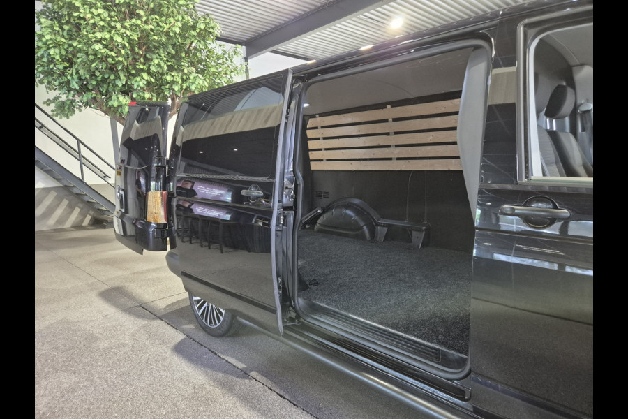 Volkswagen Transporter 2.0 TDI L2H1 3-Zits Navigatie | Sidebars | Cruise
