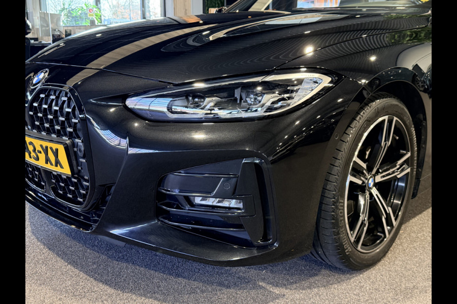 BMW 4 Serie Cabrio 420i High Executive H/K | Camera |Stoel/stuur/nek verwarming | Carplay | Navigatie