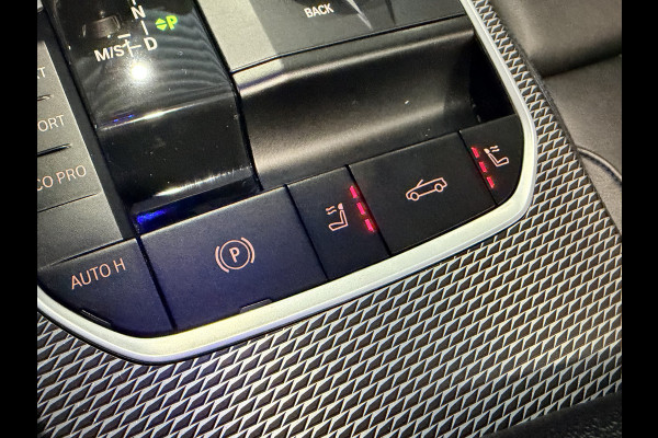 BMW 4 Serie Cabrio 420i High Executive H/K | Camera |Stoel/stuur/nek verwarming | Carplay | Navigatie